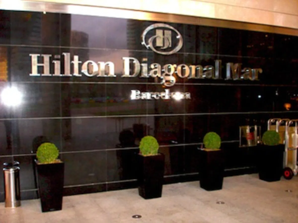 Отели Hilton в Барселоне и Мадриде ввели скидки в 30%
