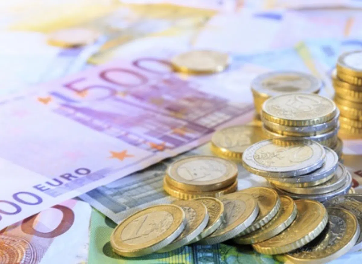 Госдолг Испании вырос в августе на 3,7 млрд евро