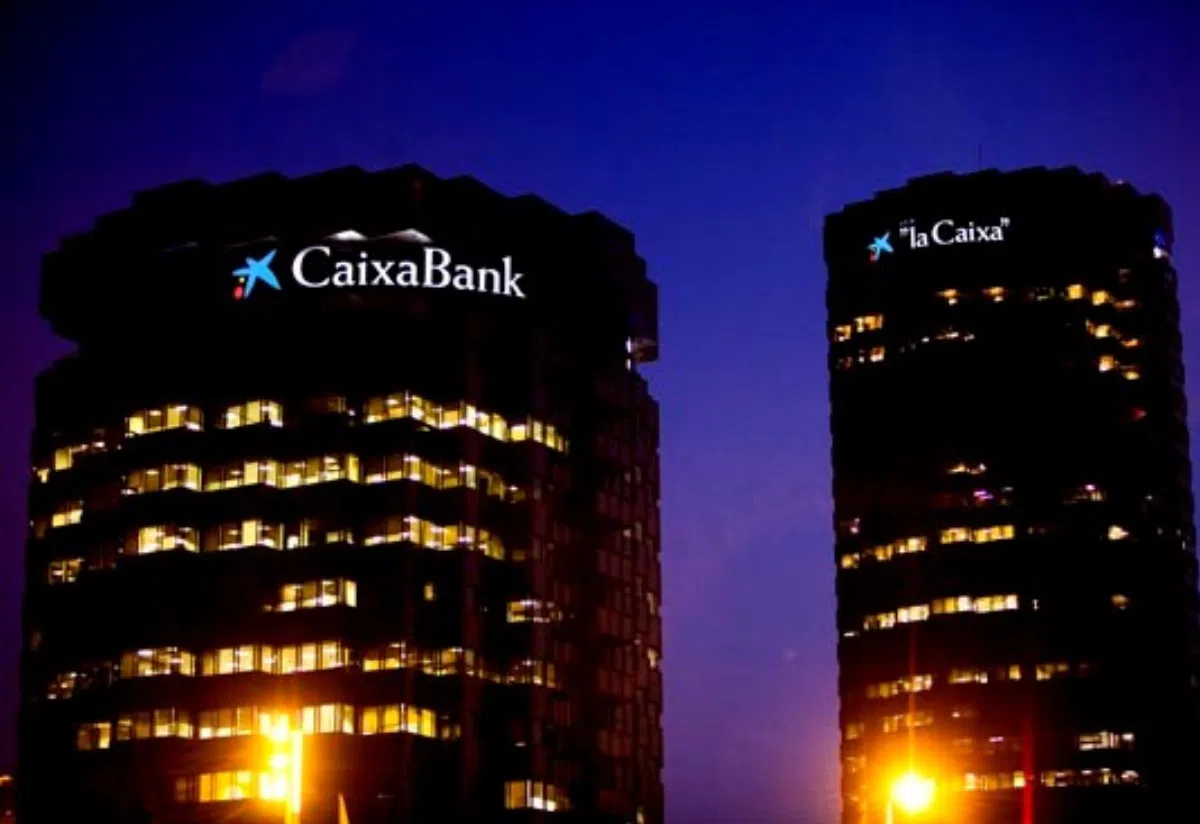 CaixaBank уволит более 3 тыс. сотрудников