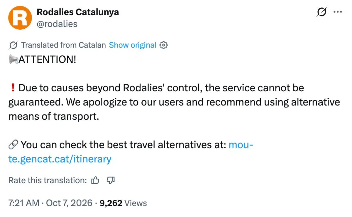 Каталонские машинисты отказались работать после падения дерева на поезд